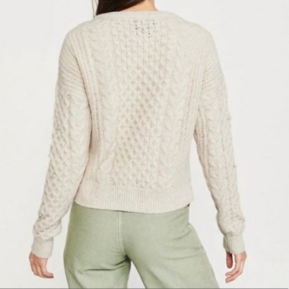 Abercrombie & fitch wool alpaca blend pearl embellished sweater Cable Knit XS - Picture 2 of 12